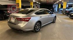 تويوتا أفالون